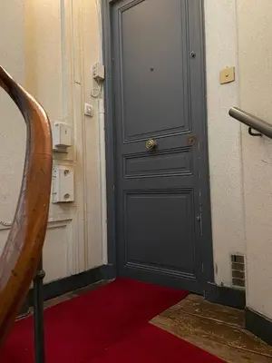 Plan de l'établissement Appartement Paris 7ème Invalides/ Tour Eiffel 1er étage