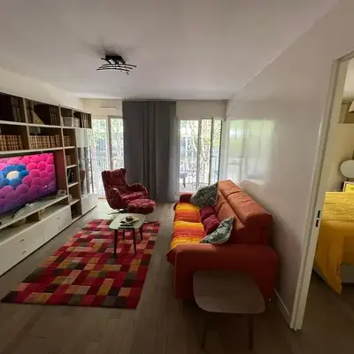 New Flat in the Quartier Latin