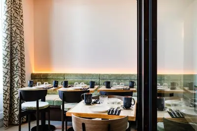 Restaurant ou autre lieu de restauration dans l'établissement Le Lampika Hôtel
