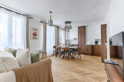Télévision ou salle de divertissement dans l'établissement MyKeypers - Amazing Luxe & Cosy Flat 2BR/6P - Bastille