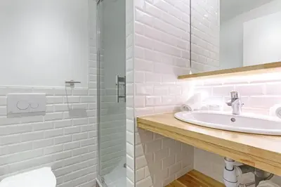 Salle de bains dans l'établissement Cozy Duplex 6P - Arc de Triomphe
