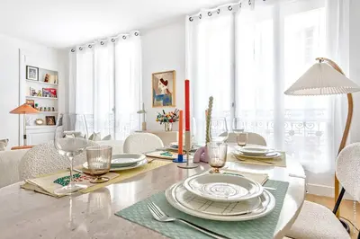 Plan de l'établissement Marais - Montmorency 2bdr by B'Your Home