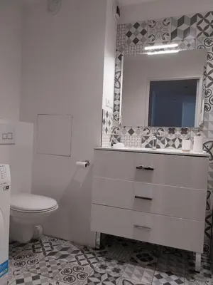 Salle de bains dans l'établissement Appartement la défense Courbevoie
