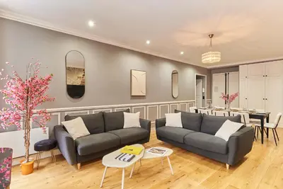 Coin salon dans l'établissement Apartment Opéra by Studio prestige