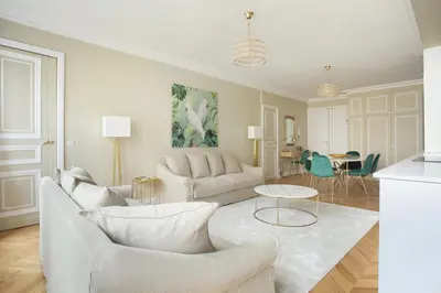 Coin salon dans l'établissement Apartment Opéra by Studio prestige