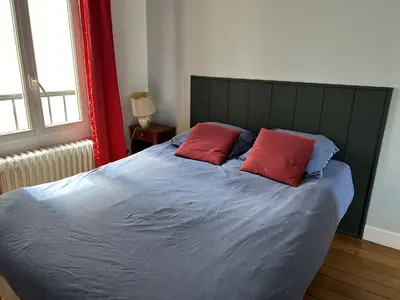 Un ou plusieurs lits dans un hébergement de l'établissement L'appartement Jean Moulin