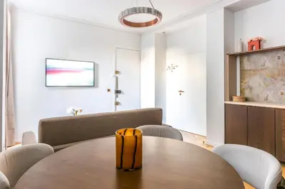Télévision ou salle de divertissement dans l'établissement Charming and Cosy apartment for 4 guests- Fecamp