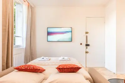 Un ou plusieurs lits dans un hébergement de l'établissement Charming and Cosy apartment for 4 guests- Fecamp