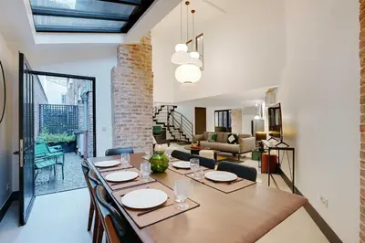 Coin salon dans l'établissement Luxury apartment 4 BEDR - Sacré Coeur Montmartre