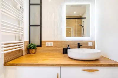Salle de bains dans l'établissement GuestReady - Paris Delight near the metro station