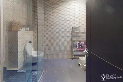 Salle de bains dans l'établissement Atypique Paris marais