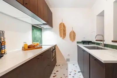 Cuisine ou kitchenette dans l'établissement Sereners - Beaugrenelle