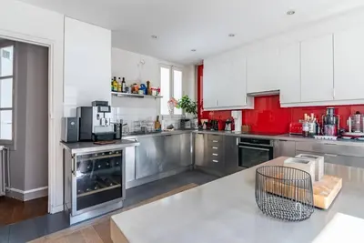 Cuisine ou kitchenette dans l'établissement Amazing Flat Sénat