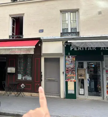Bâtiment de le séjour chez l'habitant