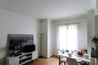 Télévision ou salle de divertissement dans l'établissement Paris 15eme - Porte de versailles - Vaugirard