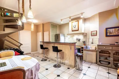 Cuisine ou kitchenette dans l'établissement GuestReady - Séjour en famille - Arc de Triomphe