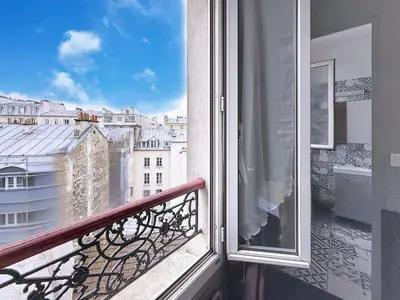 Balcon ou terrasse dans l'établissement HOTEL WATTIGNIES