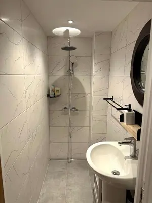Salle de bains dans l'établissement Mytripinparis - Fully renovated studio historical Paris
