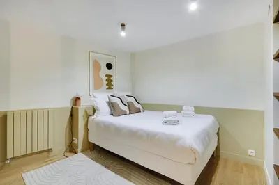 Un ou plusieurs lits dans un hébergement de l'établissement Pick A Flat's Apartment in Saint-Germain - Rue de Sèvres