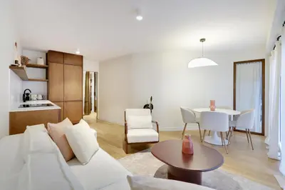 Coin salon dans l'établissement Pick A Flat's Apartment in Saint-Germain - Rue de Sèvres