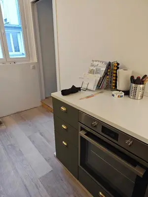 Cuisine ou kitchenette dans l'établissement Appart calme Montmartre