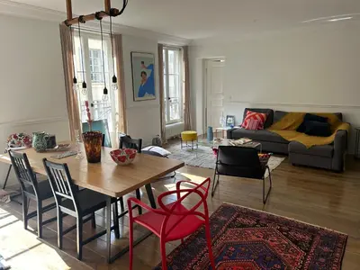 Coin salon dans l'établissement South Pigalle - 2 bedrooms luxury flat