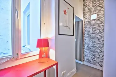 Plan de l'établissement 1 bedroom apt only 15 min walk to The Louvre