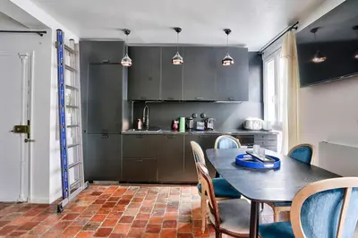 Cuisine ou kitchenette dans l'établissement Splendide T2 à proximité du Parc Georges Brassens