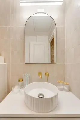 Plan de l'établissement Opera Sentier Appartement avec Spa et Cinéma