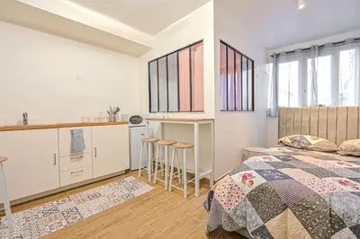Plan de l'établissement Appartement Parisien - Gambetta