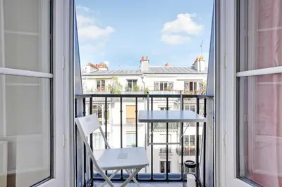 Balcon ou terrasse dans l'établissement Modern apartment - 2BR-4P - Sacré-Cœur