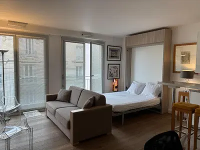 Un ou plusieurs lits dans un hébergement de l'établissement TROCADERO-TOUR EIFFEL-Champs Elysees