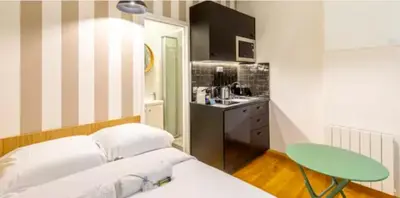 Cuisine ou kitchenette dans l'établissement Le Shade of Grey - Studio Cosy - by Mon Petit Faré