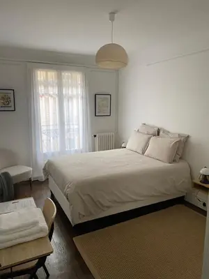 Un ou plusieurs lits dans un hébergement de l'établissement Maison Auguste