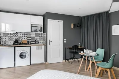 Cuisine ou kitchenette dans l'établissement Lys : Cocon Douillet proche Métro