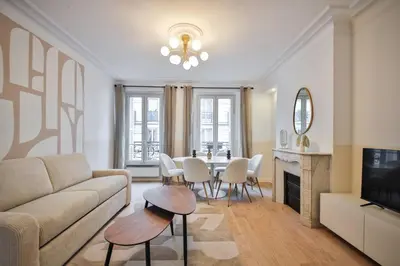 Télévision ou salle de divertissement dans l'établissement 3D#Appart 6Pers#2 Chambres#Commerce#Paris 15#AC