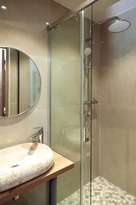 Salle de bains dans l'établissement Nets Inn Apartment - Gare de Lyon