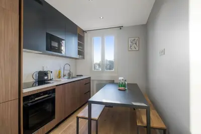 Cuisine ou kitchenette dans l'établissement 42.Appart 6Pers#2Bedroom #Père Lachaise #Nation