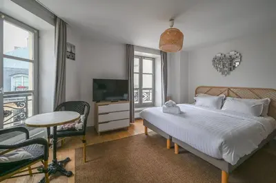 Un ou plusieurs lits dans un hébergement de l'établissement Paris, Opéra 4...So parisian Apartment