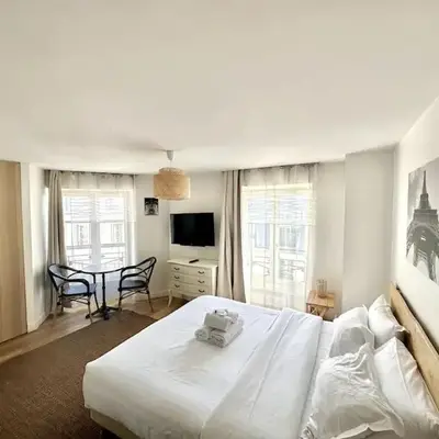 Paris