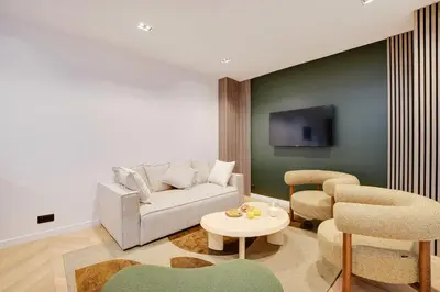 Coin salon dans l'établissement Elegant apartment - 2BR-6P - Le Marais