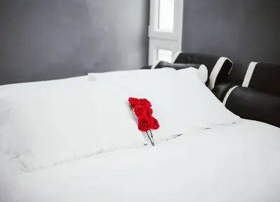 Un ou plusieurs lits dans un hébergement de l'établissement Modern Loft in Paris Center!