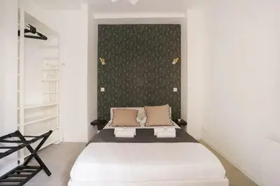 Un ou plusieurs lits dans un hébergement de l'établissement 2 bedrooms apartment in the 15th district