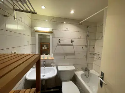 Salle de bains dans l'établissement Montmartre Sacré Cœur - Appartement Martyrs