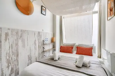 Un ou plusieurs lits dans un hébergement de l'établissement Beautiful 1 bedroom apartment - 15 district