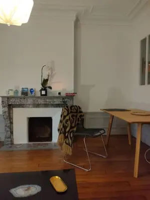 Plan de l'établissement Lumineux,chic, appartement Haussmannien de 50 m2, proche de la ligne 14, direct Aeroport Orly