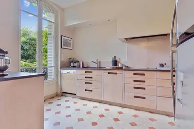 Cuisine ou kitchenette dans l'établissement Villa Boileau - Welkeys
