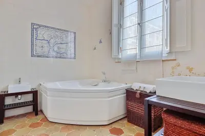 Salle de bains dans l'établissement Villa Boileau - Welkeys