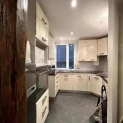 Cuisine ou kitchenette dans l'établissement Parisian apartment for 6 pers Paris by askmefrance