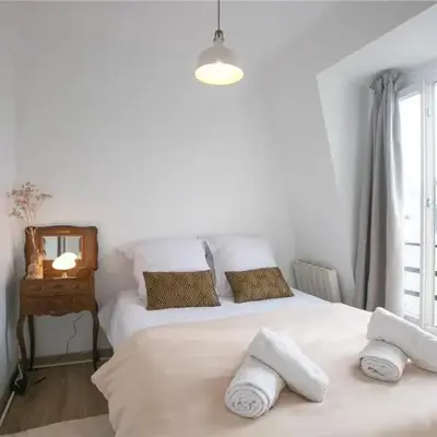 Heavenly & Cozy Parisian Flat - Place Voltaire